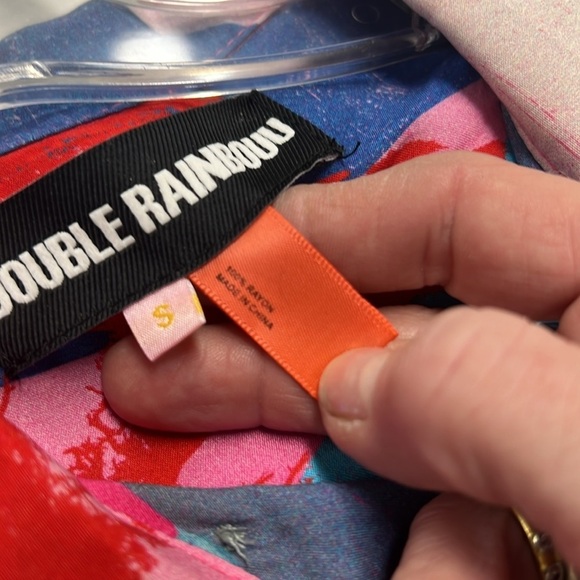 Men's Double Rainbouu Hawaiian Shirt Size Small - Picture 4 of 7